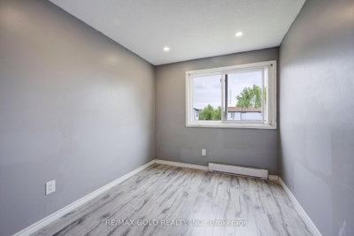 9 Havenbrook Brampton,ON L6S 2B4 — Photo 10
