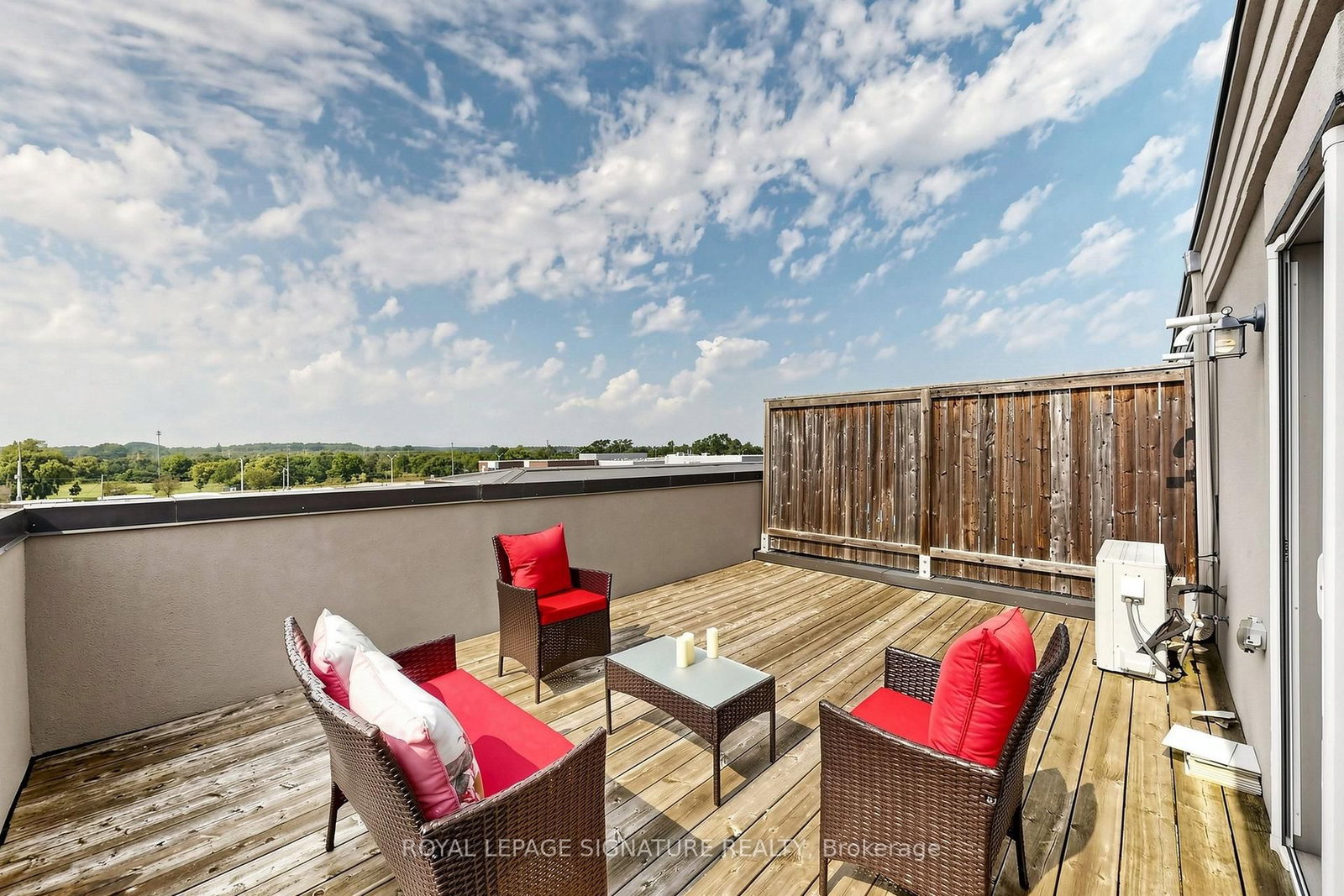 2441 Greenwich Drive • #11 • Oakville, ON photo 24