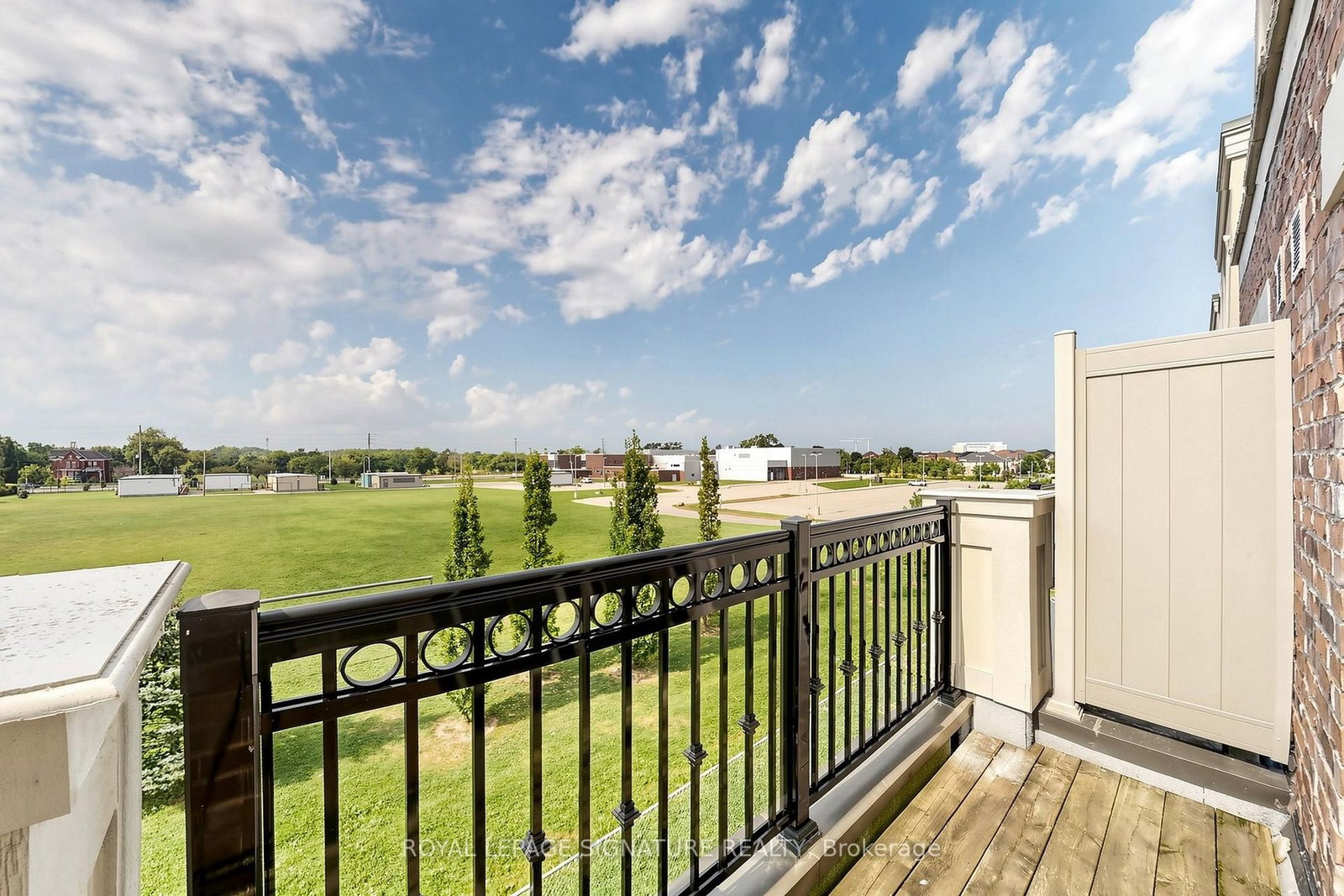 2441 Greenwich Drive • #11 • Oakville, ON photo 25