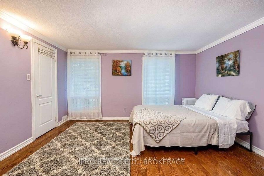 6679 SHELTER BAY Road • #46 • Mississauga, ON photo 25