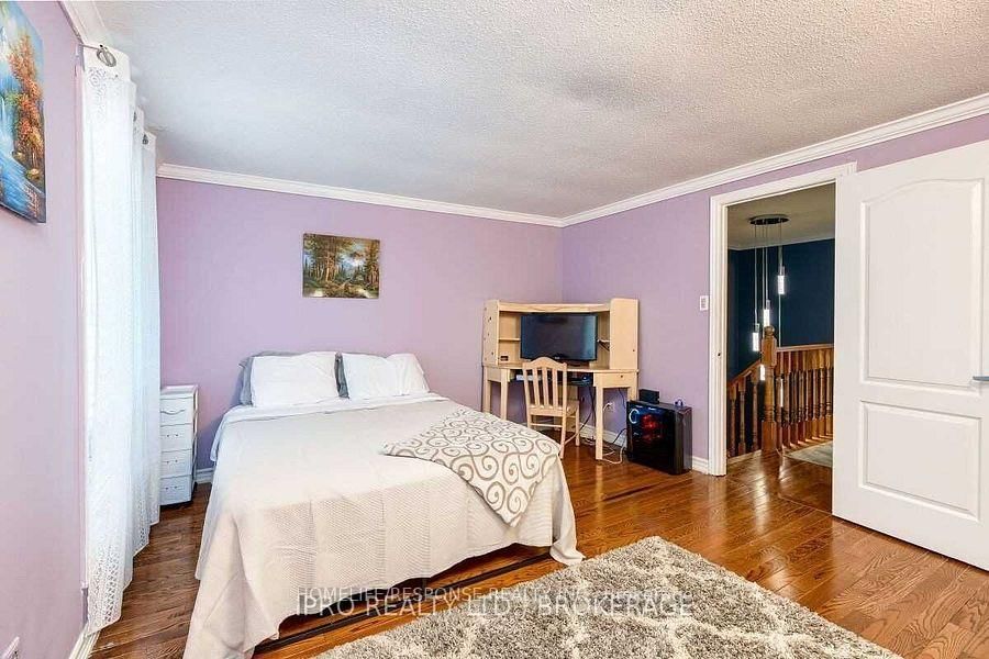 6679 SHELTER BAY Road • #46 • Mississauga, ON photo 26