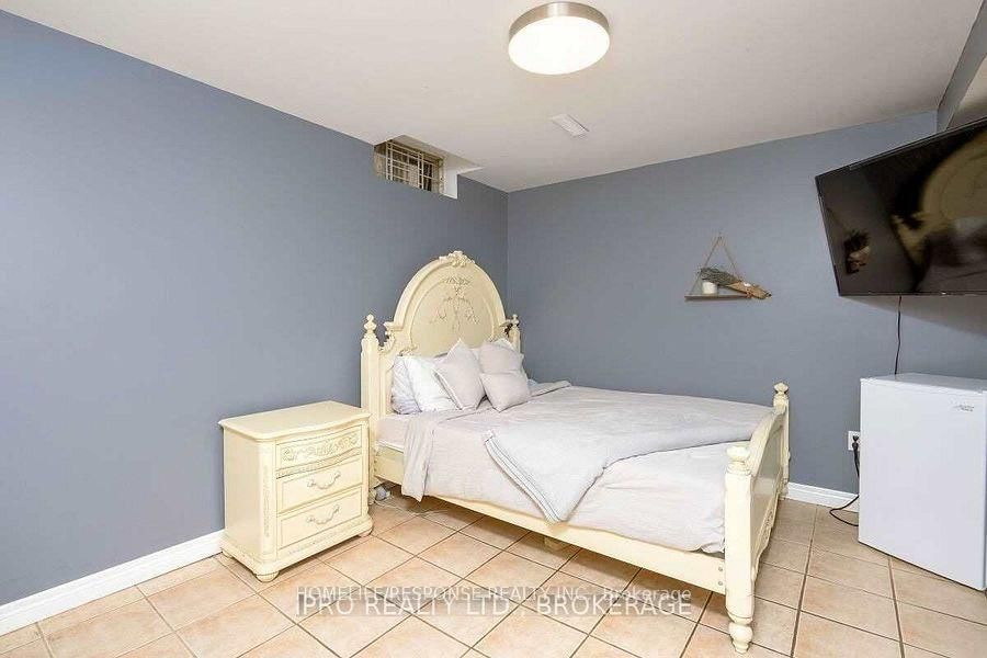 6679 SHELTER BAY Road • #46 • Mississauga, ON photo 36