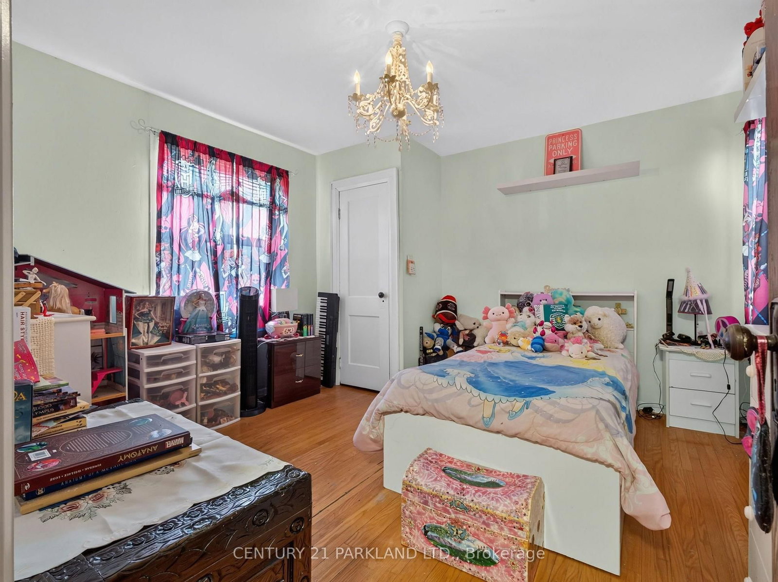 323 Nairn Avenue • Toronto, ON photo 16