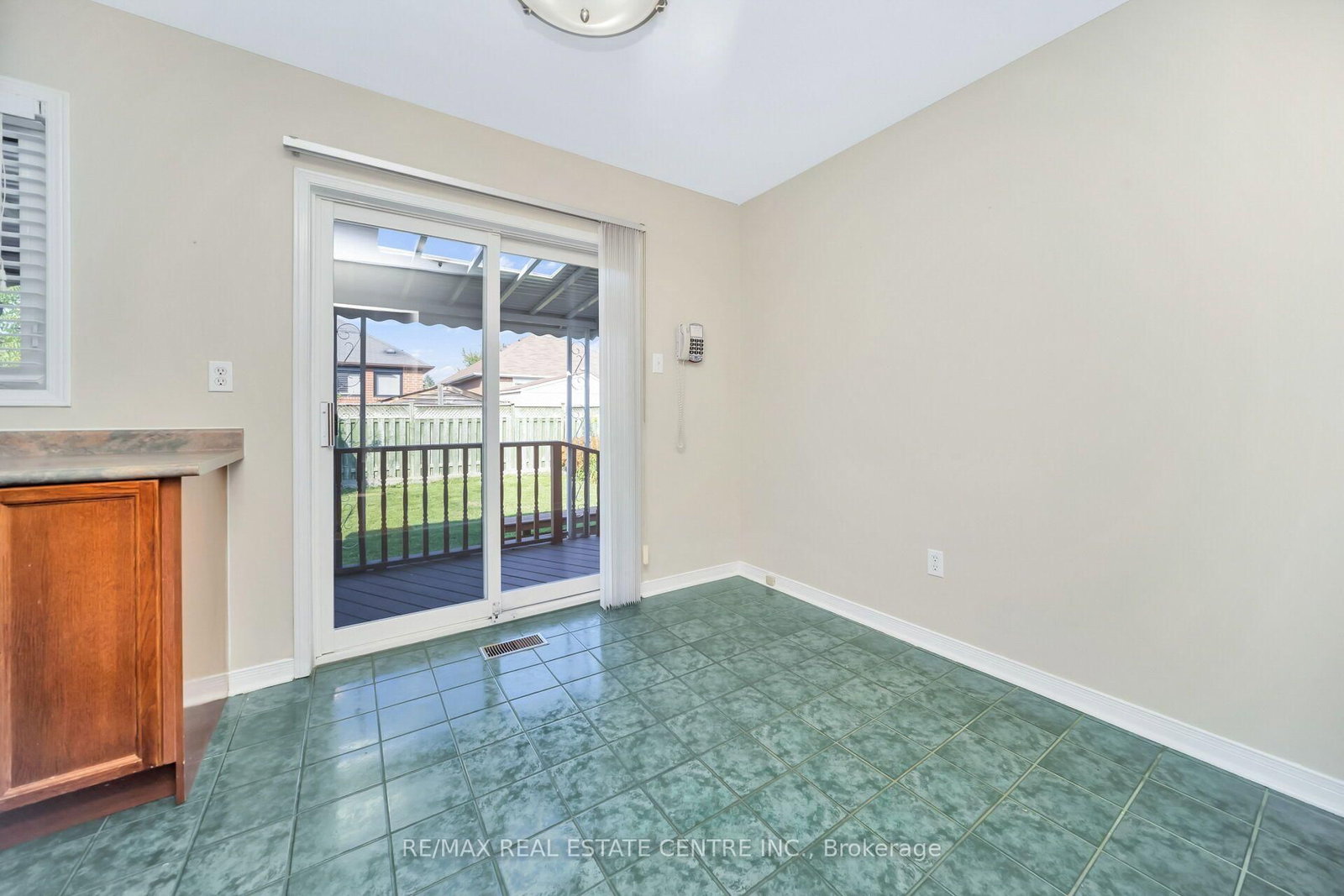 111 Springview Drive • Brampton, ON photo 14