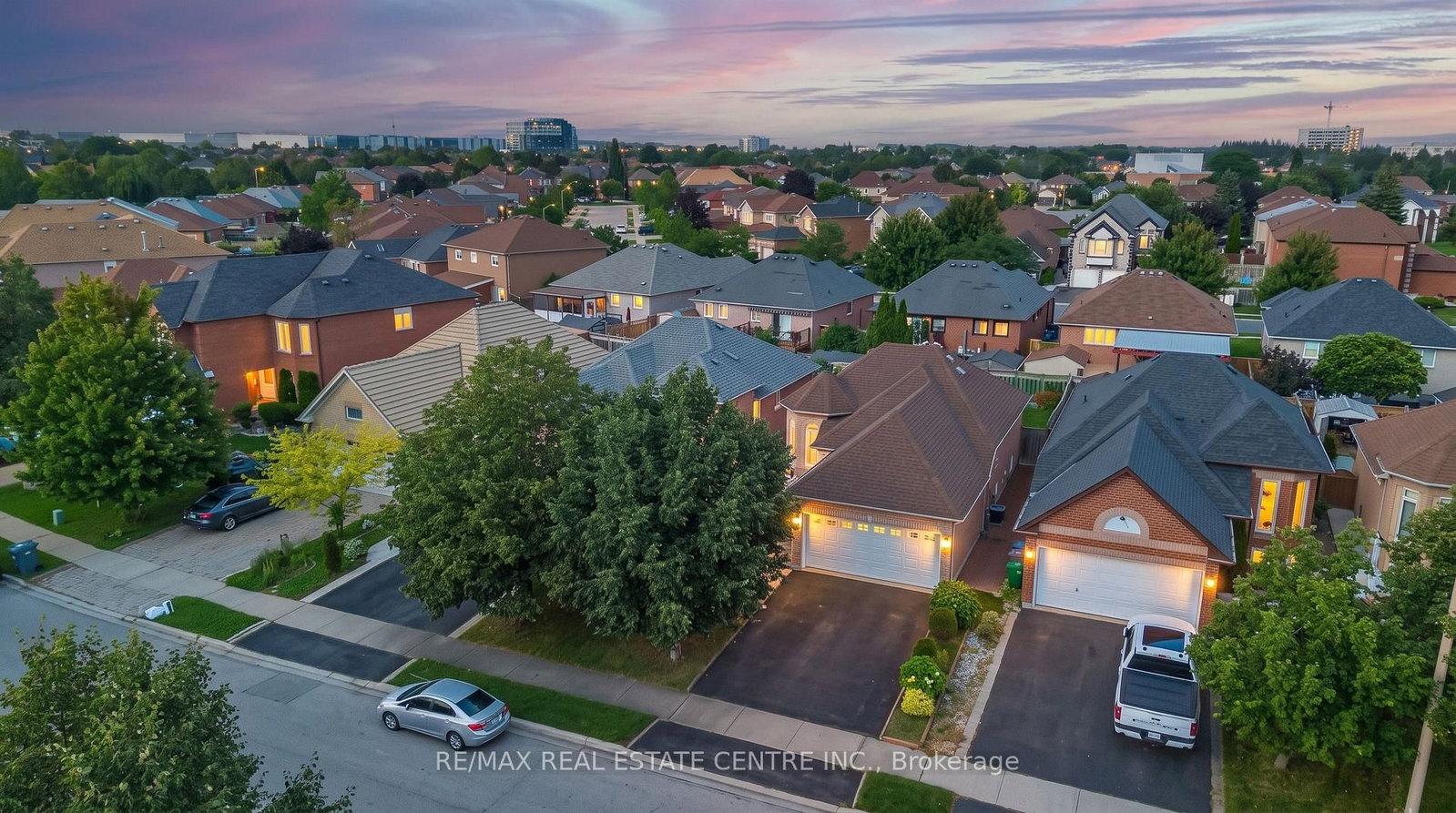 111 Springview Drive • Brampton, ON photo 2