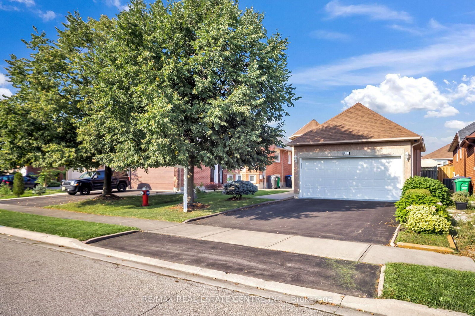 111 Springview Drive • Brampton, ON photo 5