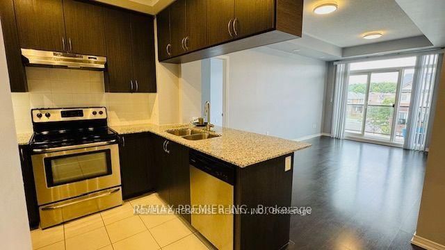54 SKY HARBOUR Drive • #313 • Brampton, ON photo 5