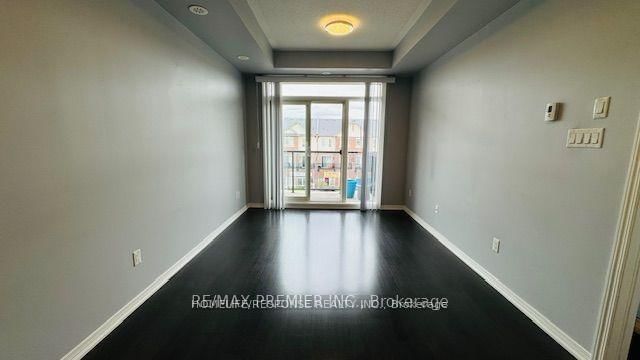 54 SKY HARBOUR Drive • #313 • Brampton, ON photo 6