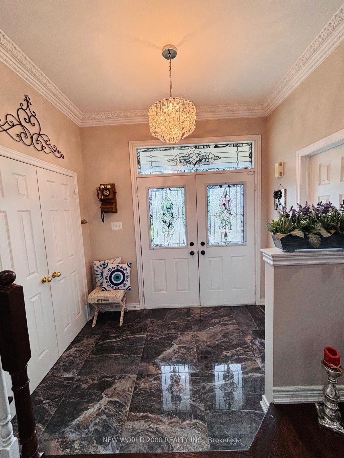 137 Fitzgerald Crescent • Milton, ON photo 3