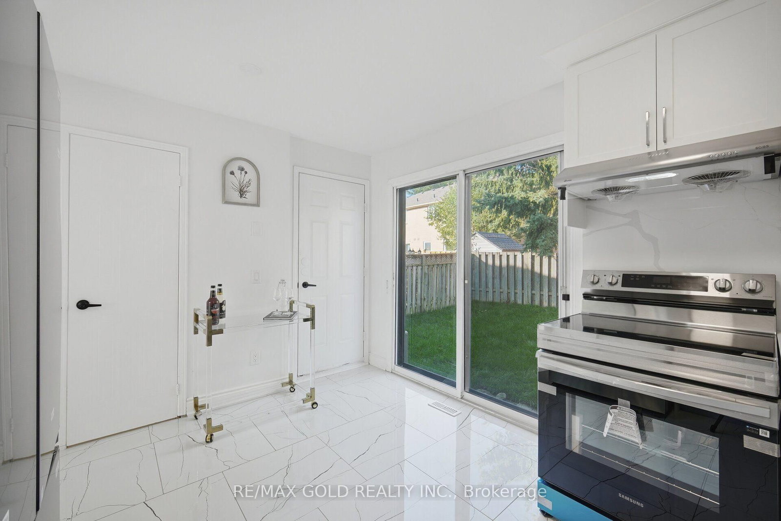 29 Fern Valley Crescent • Brampton, ON photo 16