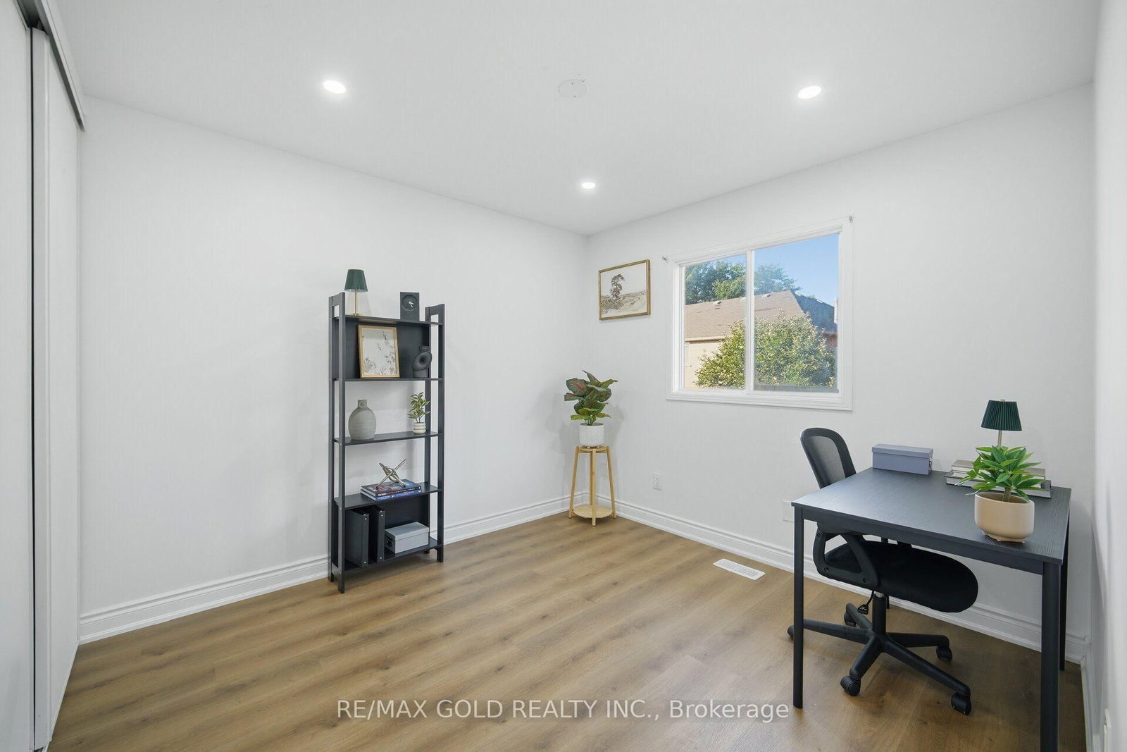 29 Fern Valley Crescent • Brampton, ON photo 27