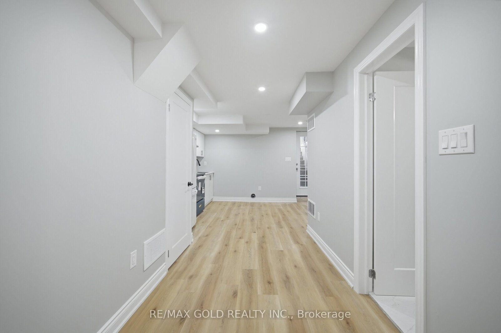 29 Fern Valley Crescent • Brampton, ON photo 34