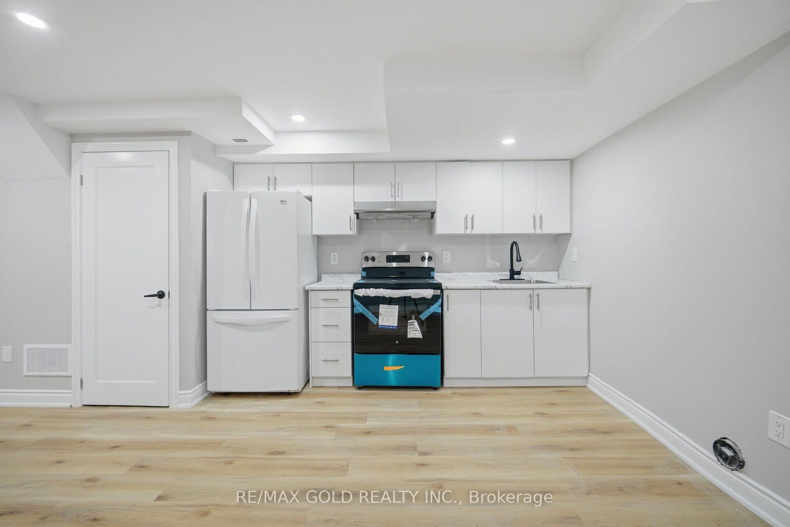 29 Fern Valley Crescent • Brampton, ON photo 35