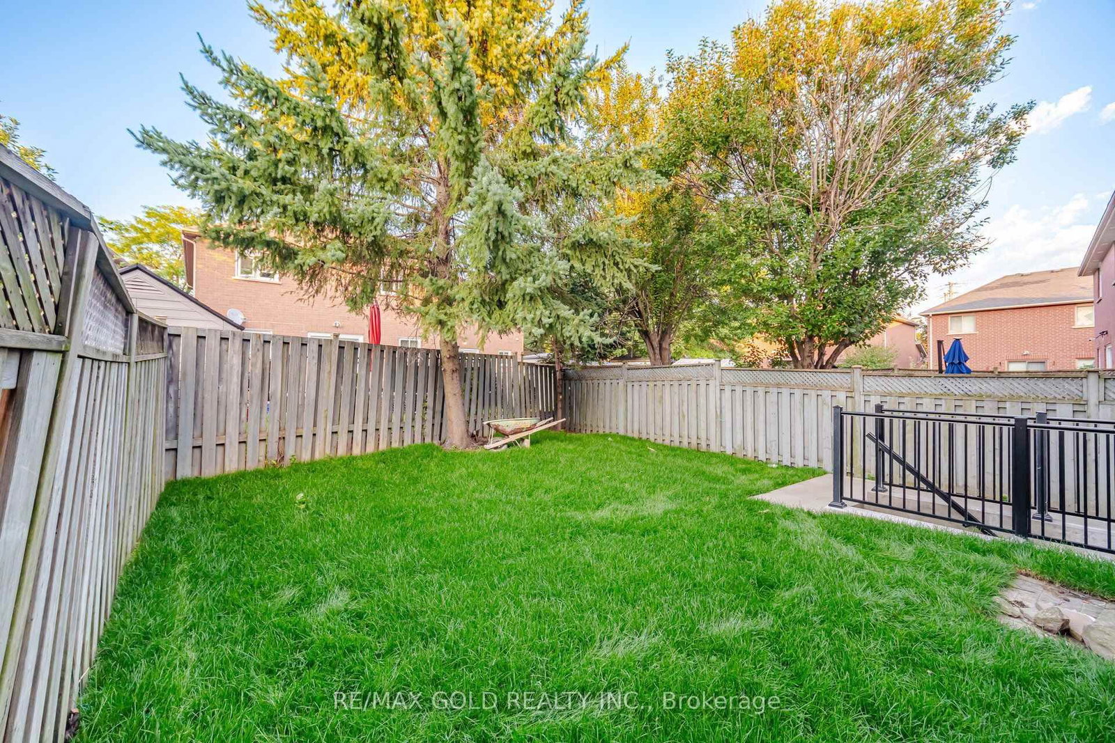 29 Fern Valley Crescent • Brampton, ON photo 43