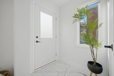 29 Fern Valley Crescent • Brampton, ON photo 6