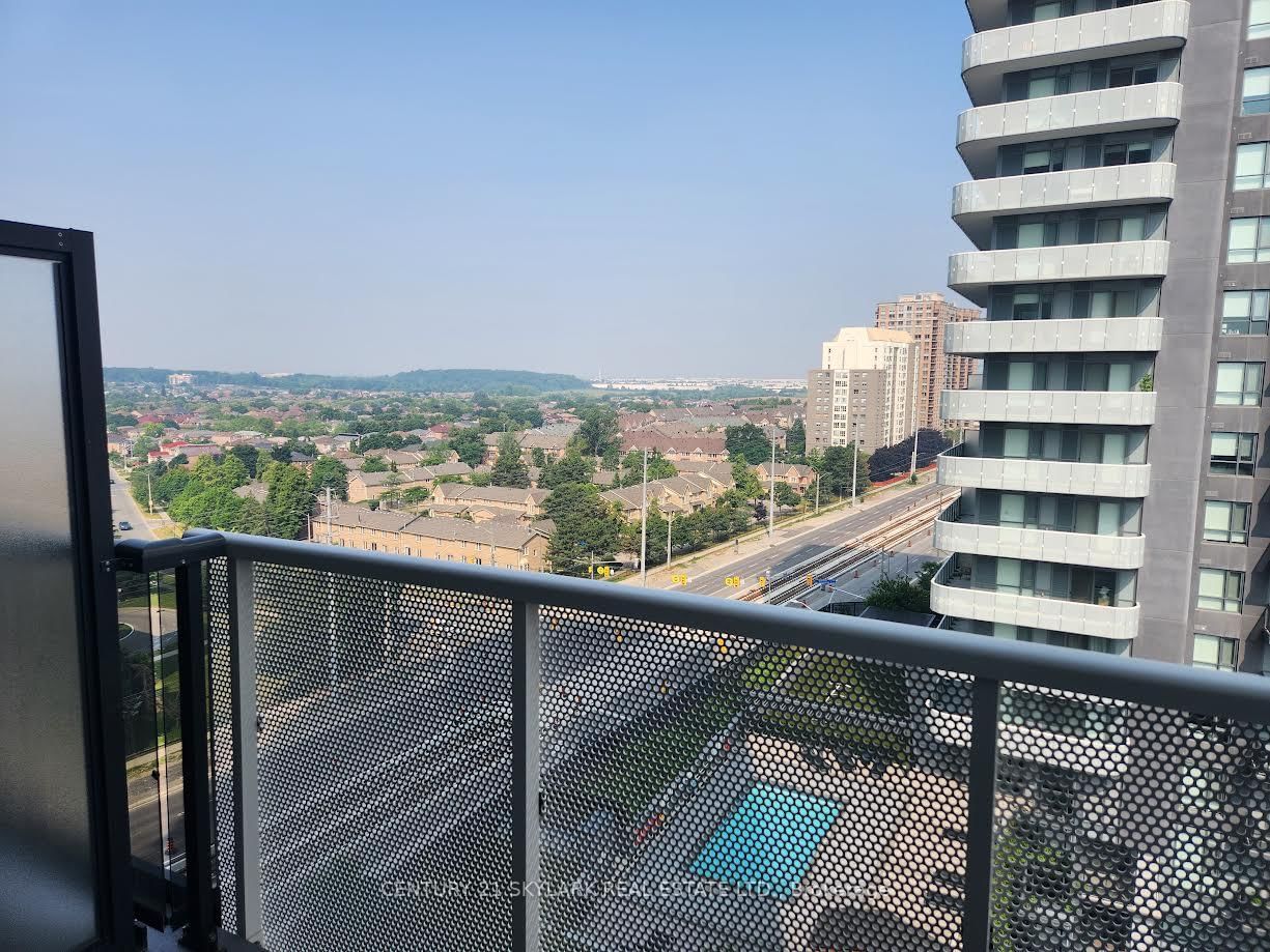 1011-5105 Hurontario St, Mississauga, view 6