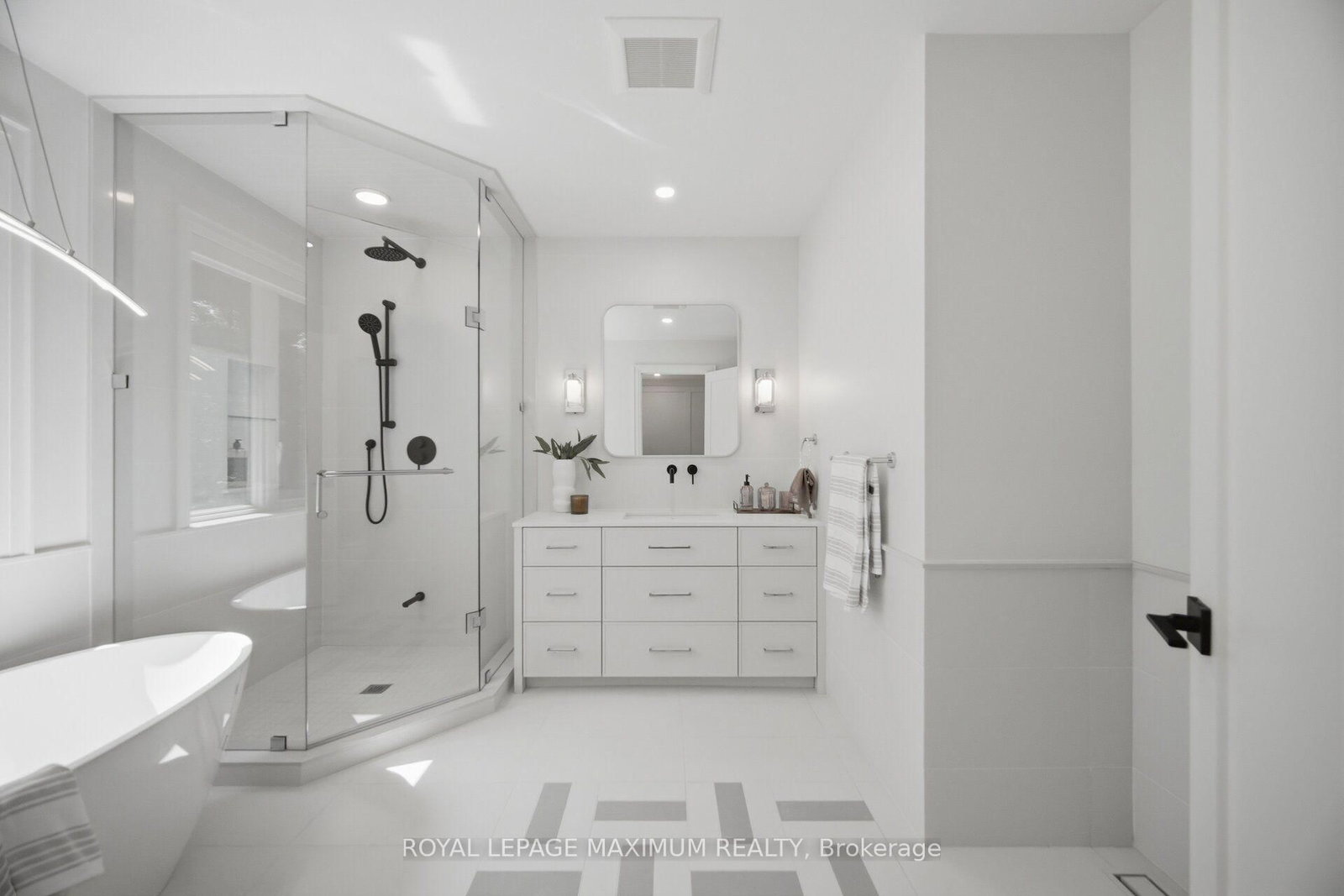 11 Park Boulevard • Toronto, ON photo 26