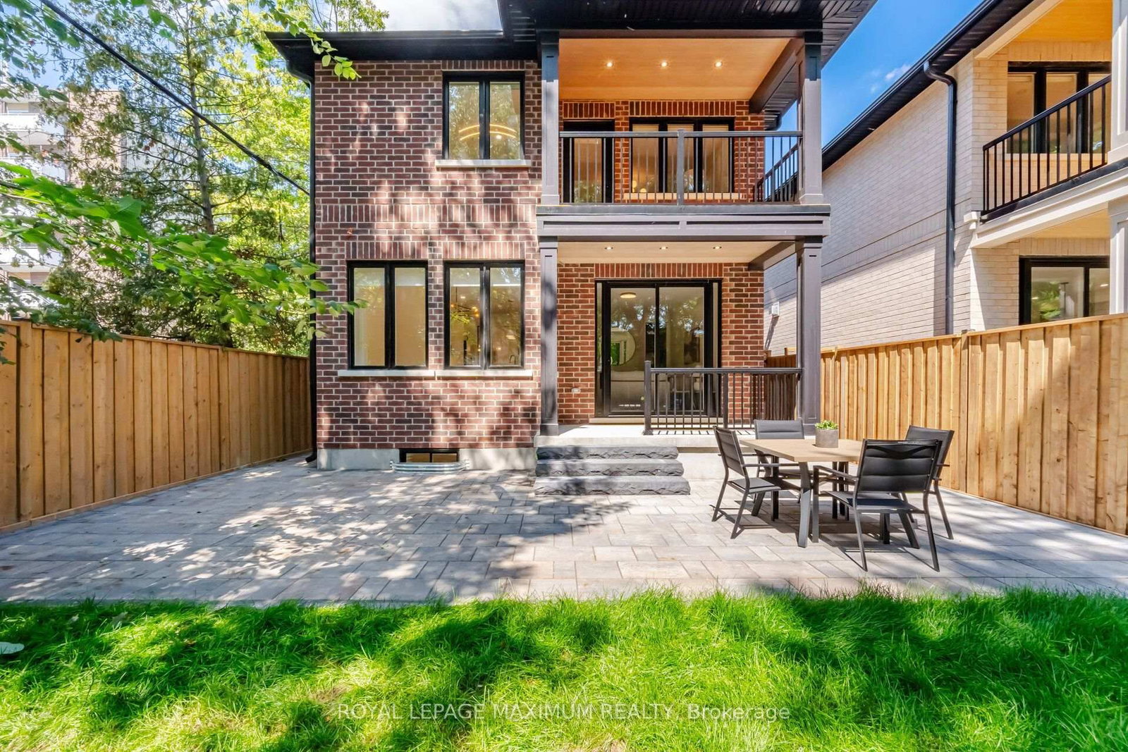 11 Park Boulevard • Toronto, ON photo 44