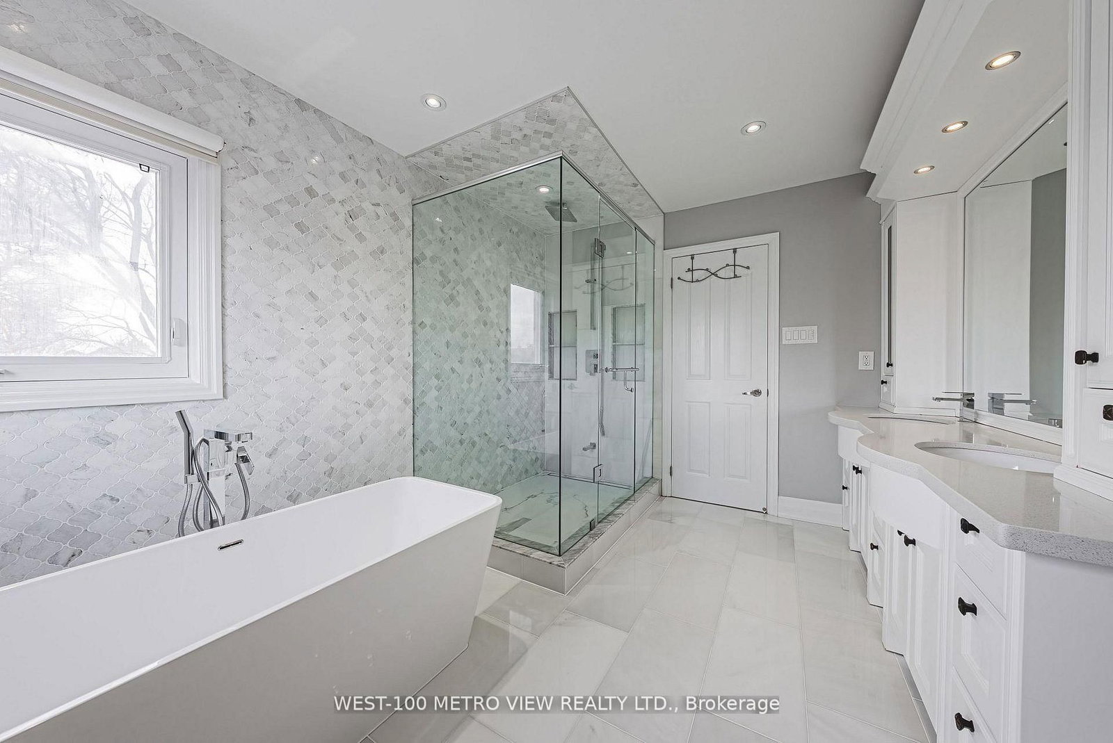589 Glen Park Avenue • Toronto, ON photo 5