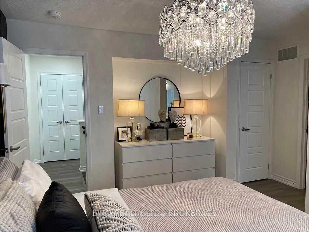 1222 Rose Way • #42 • Milton, ON photo 11