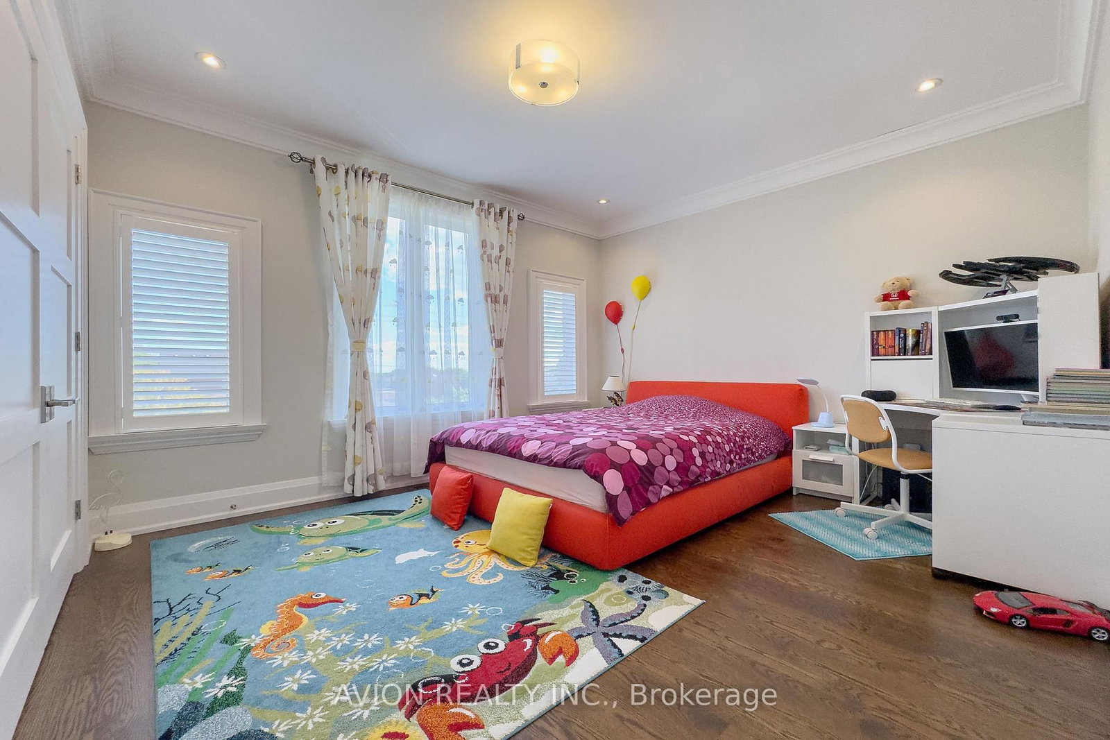 220 Falstaff Avenue • Toronto, ON photo 24