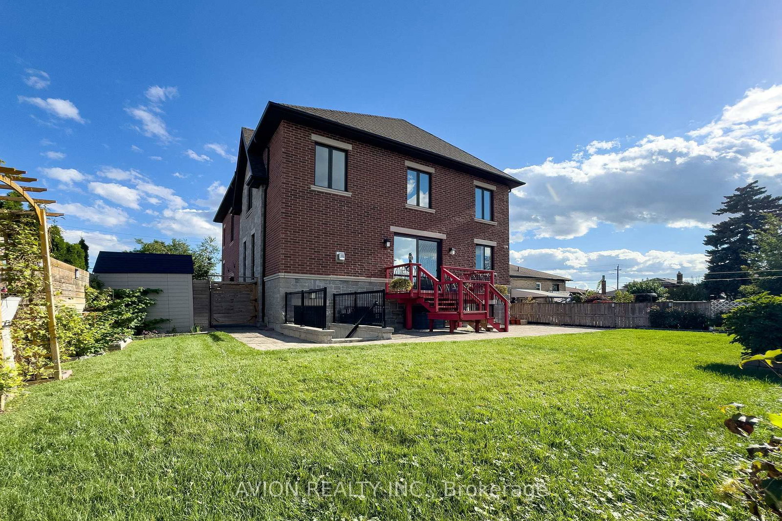 220 Falstaff Avenue • Toronto, ON photo 36