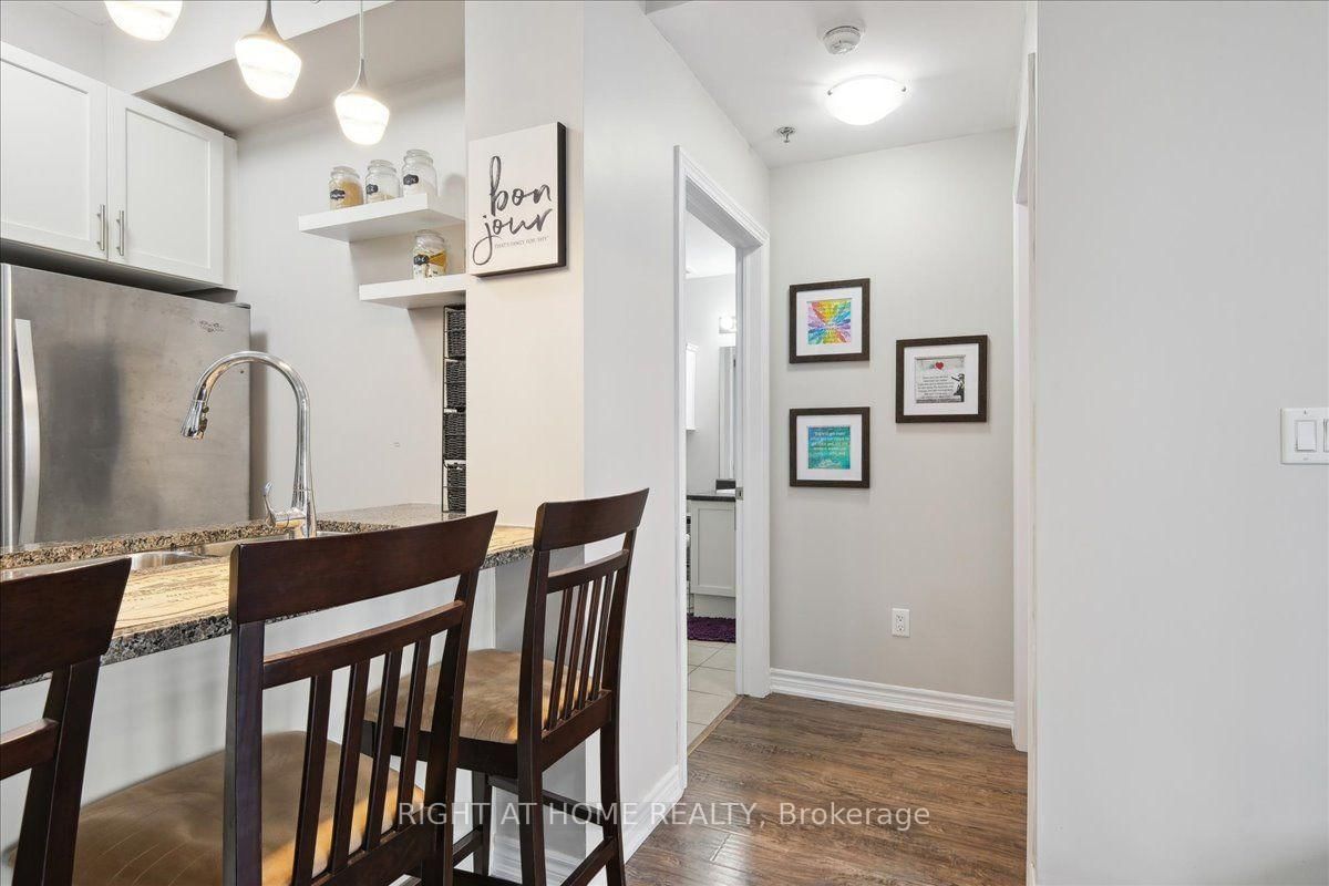 2490 Old Bronte Road • #301 • Oakville, ON photo 18