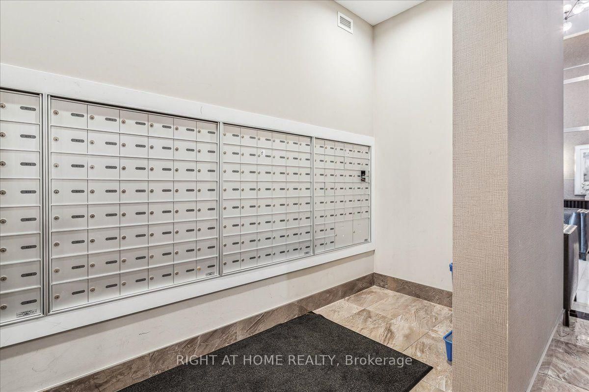 2490 Old Bronte Road • #301 • Oakville, ON photo 31