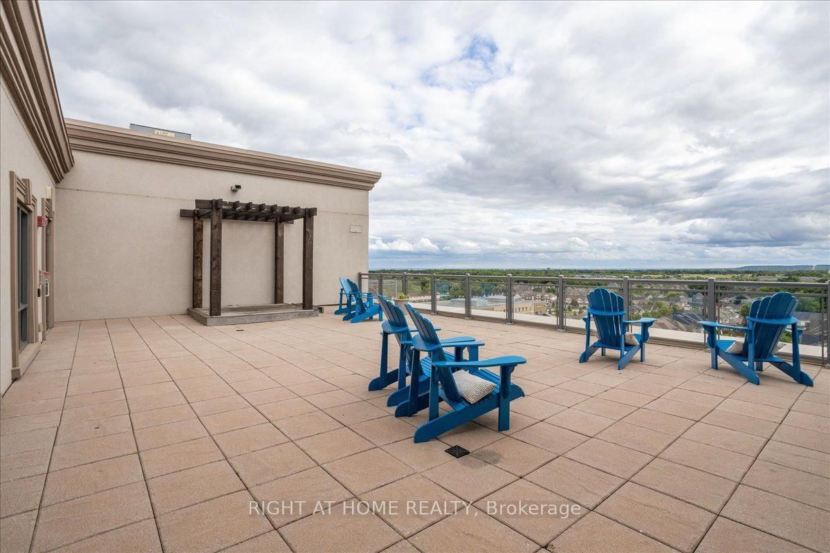 2490 Old Bronte Road • #301 • Oakville, ON photo 33