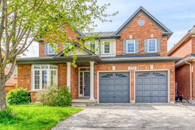 2290 Woodmont Oakville,ON L6M 5A1 — Photo 1
