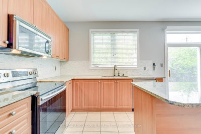 2290 Woodmont Oakville,ON L6M 5A1 — Photo 17