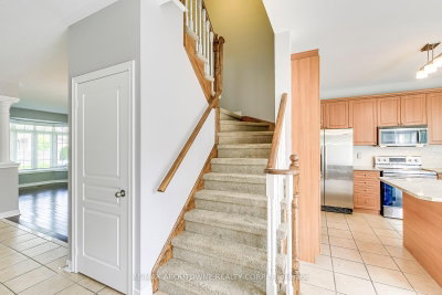 2290 Woodmont Oakville,ON L6M 5A1 — Photo 24