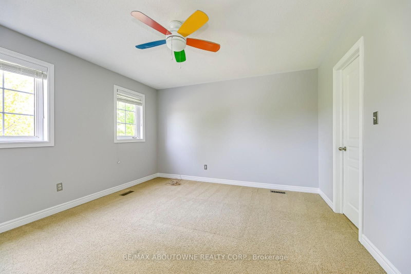 2290 Woodmont Oakville,ON L6M 5A1 — Photo 31