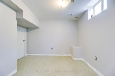 2290 Woodmont Oakville,ON L6M 5A1 — Photo 42