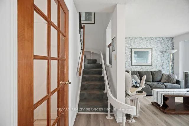 26 Fanshawe Drive • Brampton, ON photo 10
