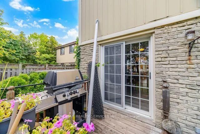 26 Fanshawe Drive • Brampton, ON photo 18