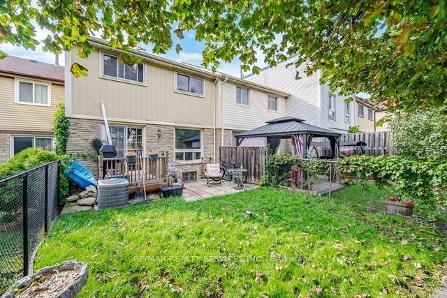 26 Fanshawe Drive • Brampton, ON photo 19