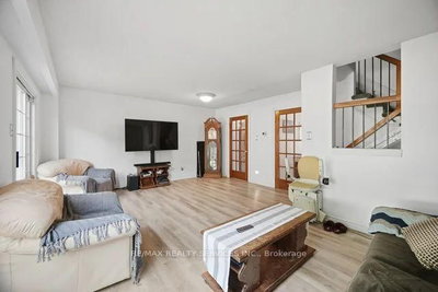 26 Fanshawe Drive • Brampton, ON photo 7