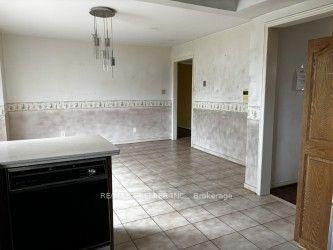 4464 Stonemill Crt, Mississauga, view 13