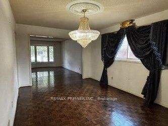 4464 Stonemill Crt, Mississauga, view 6