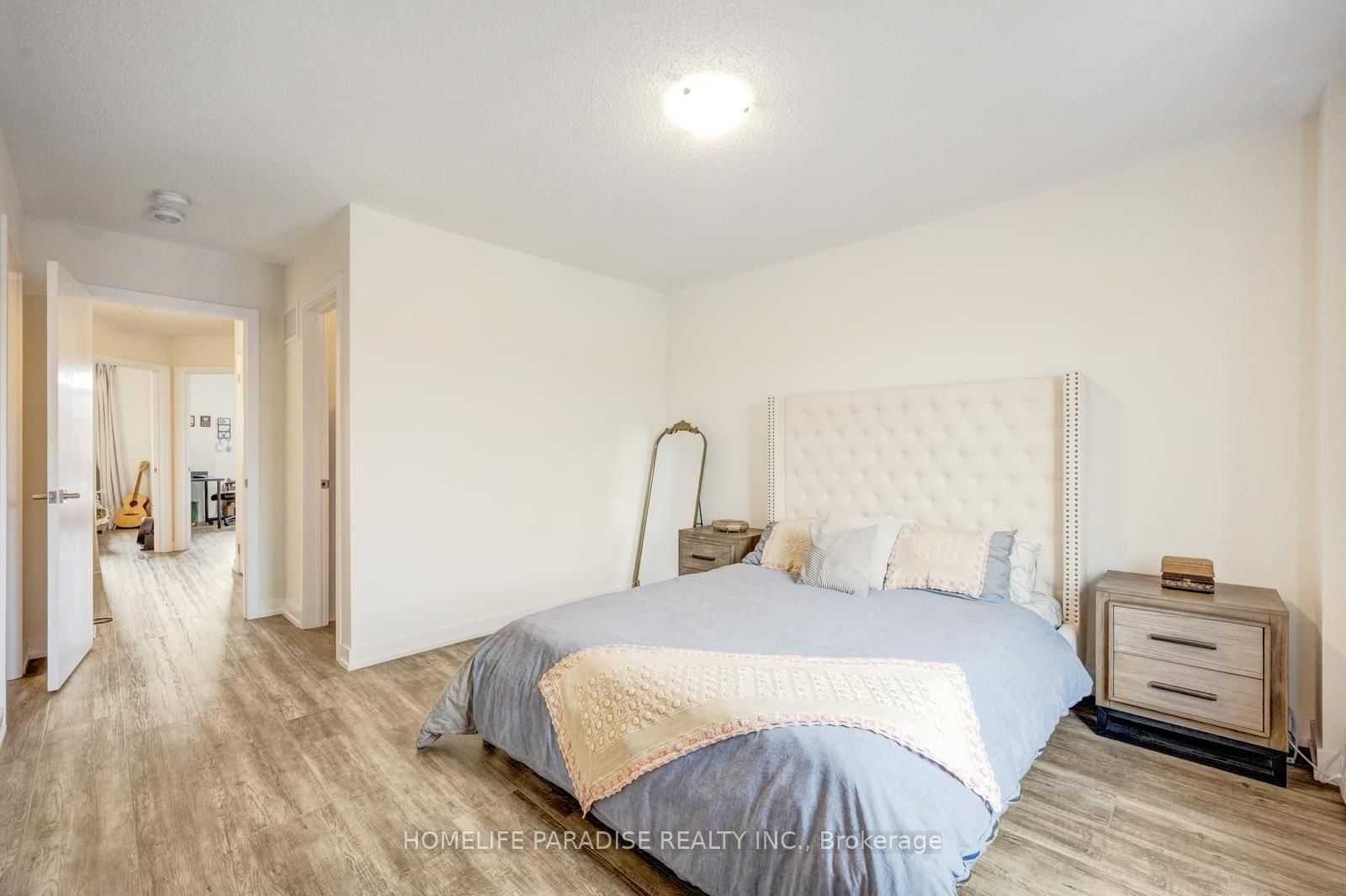 1356 Kaniv Street • Oakville, ON photo 20