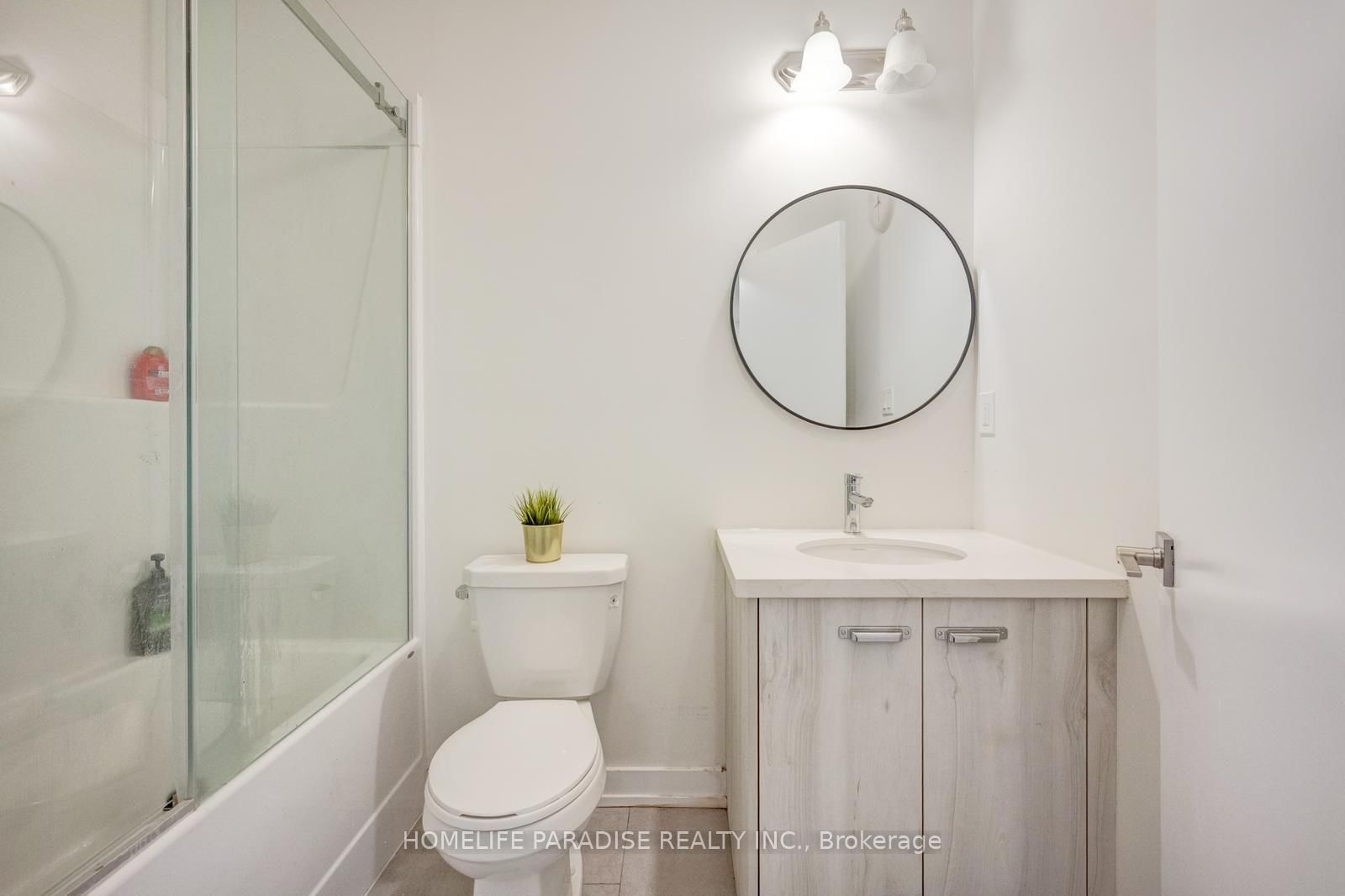 1356 Kaniv Street • Oakville, ON photo 41