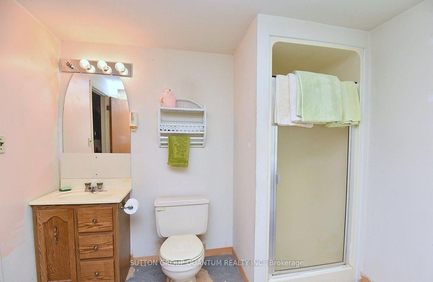 499 Valley Drive N • Oakville, ON photo 21