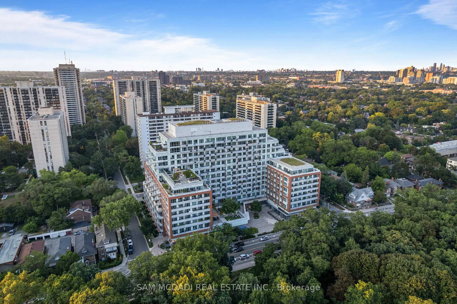 1830 Bloor Street W • #817 • Toronto, ON photo 31