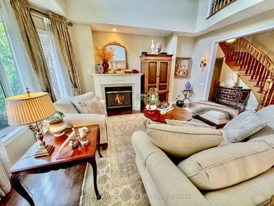 434 Nautical Boulevard • Oakville, ON photo 2