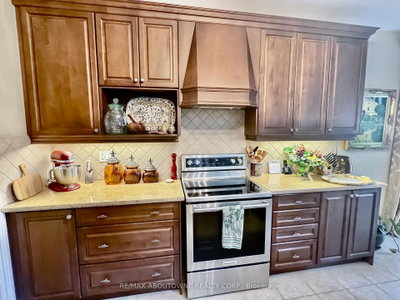 434 Nautical Boulevard • Oakville, ON photo 6