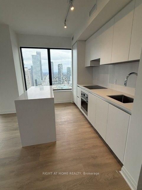 2904-4015 The Exchange Dr, Mississauga, view 4