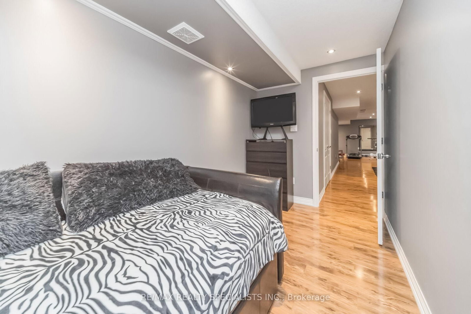 77 McMaster Road • Orangeville, ON photo 39