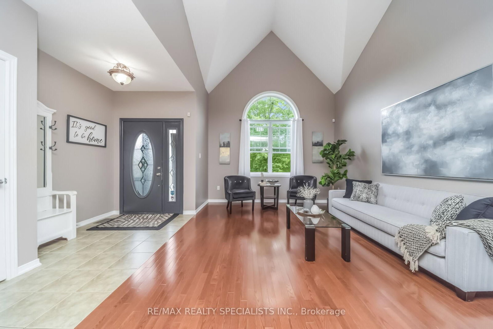 77 McMaster Road • Orangeville, ON photo 5
