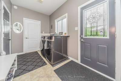 77 McMaster Road • Orangeville, ON photo 8